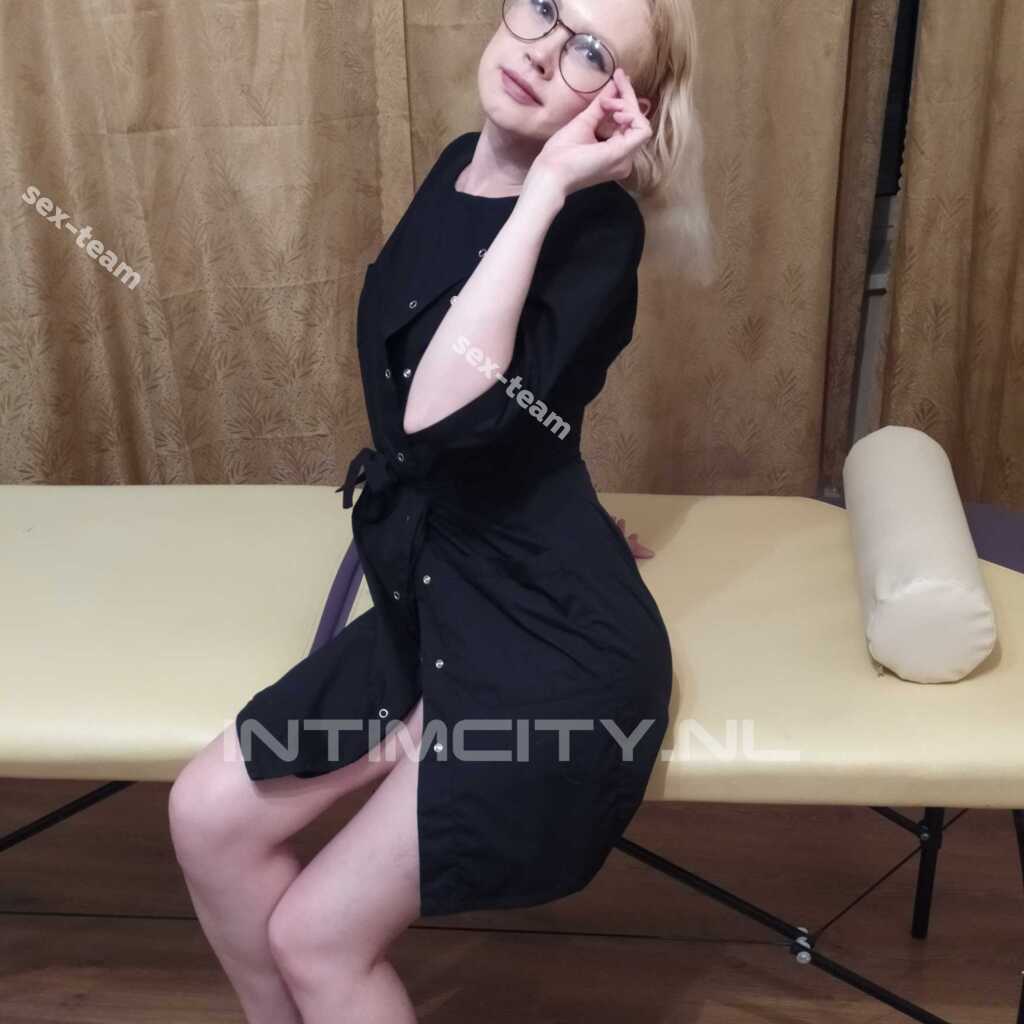 Массаж: Лена