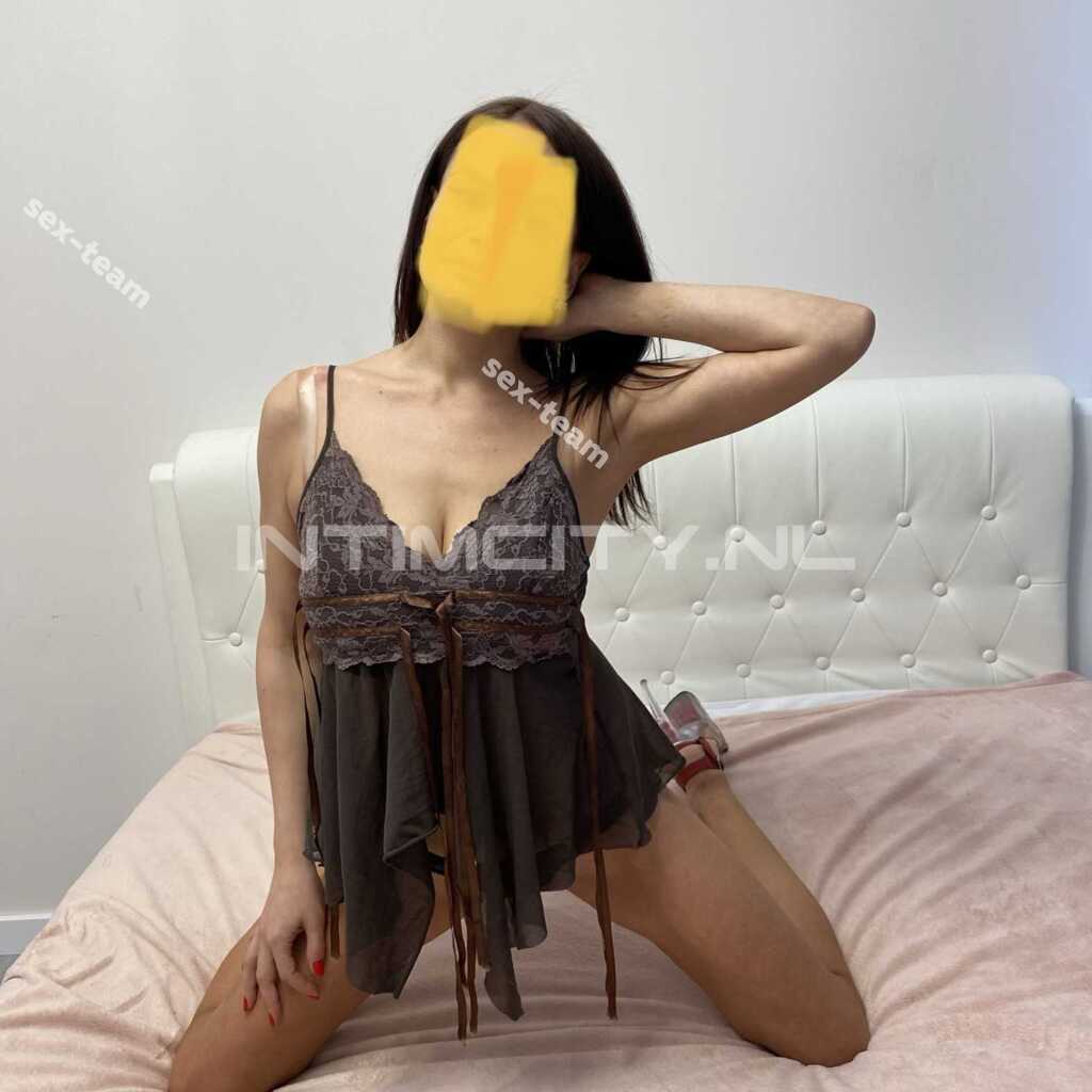 Массаж: Карина