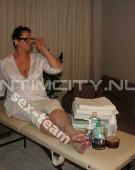 Массаж: Массажистка Вика